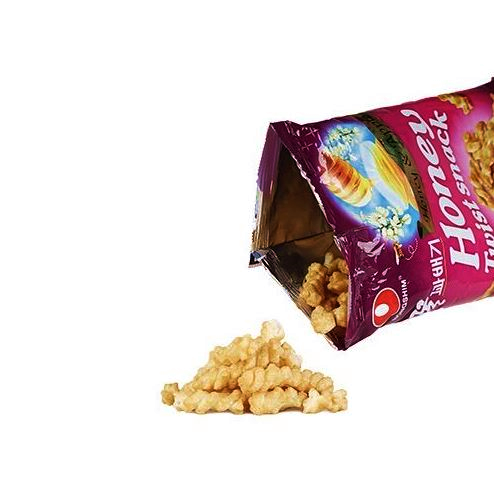 Chipsy Twist o smaku miodowo-jabłkowym honey flavored twist snack