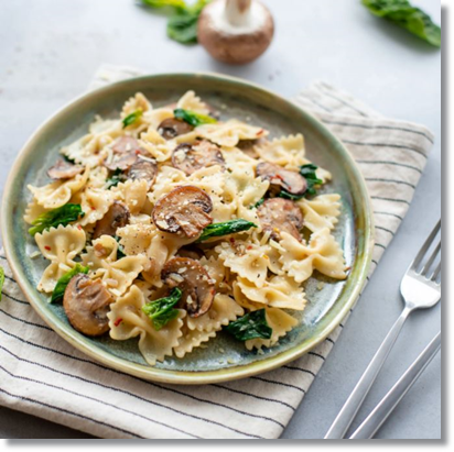 farfalle z sosem grzybowym farfalle dish