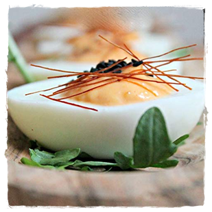 egg with chilli threads